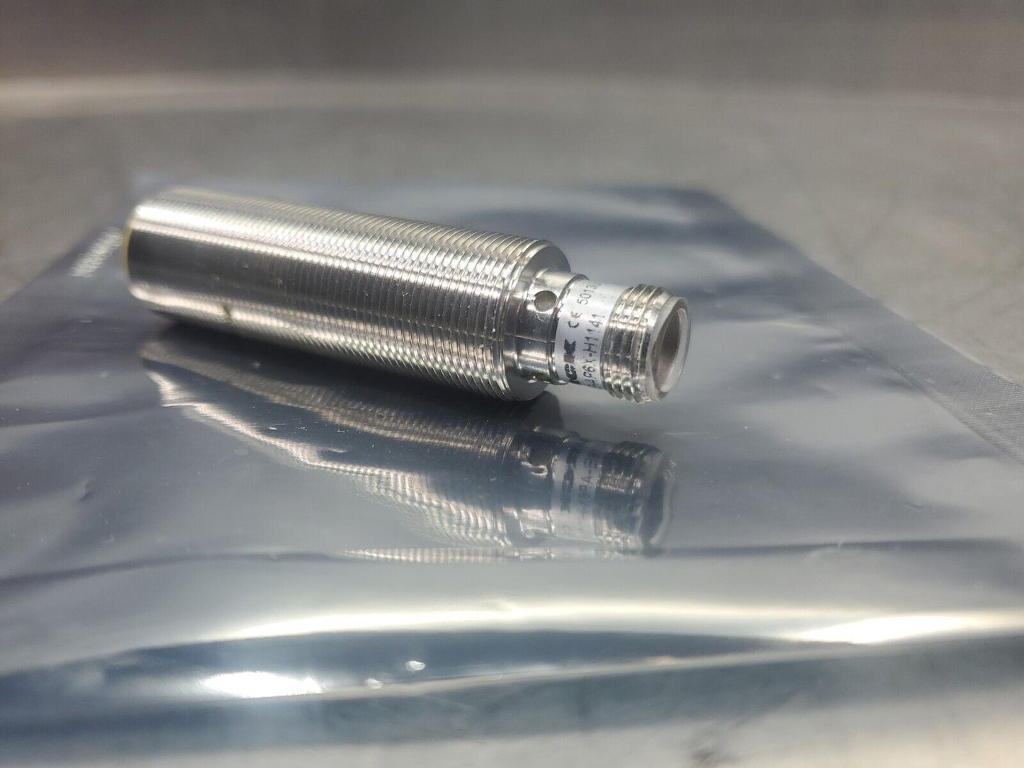 TURCK BI 8-M18E-AP6X-H1141 Proximity Sensor. 5-E2