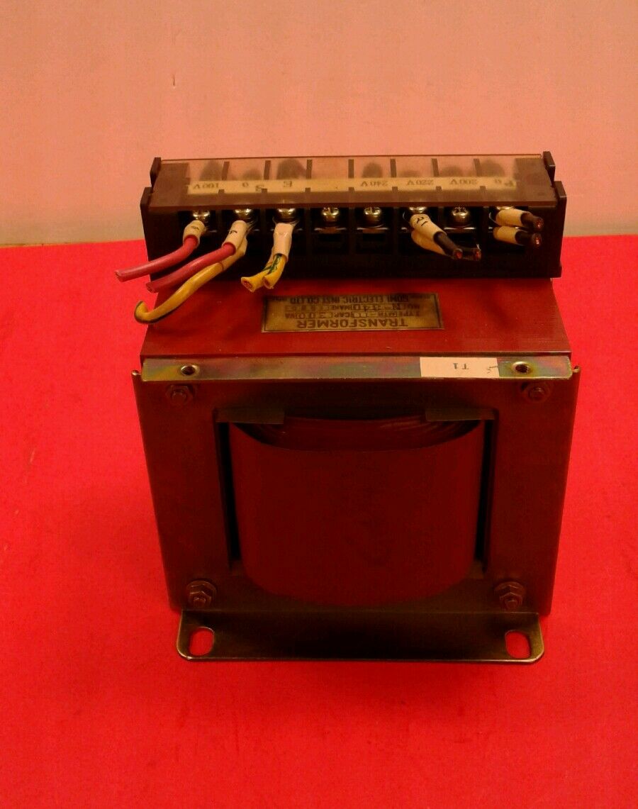 GOMI ELECTRIC MTR-111 TRANSFORMER 300 VA 240/220/200 VAC PRIMARY (N-340) 4E-3