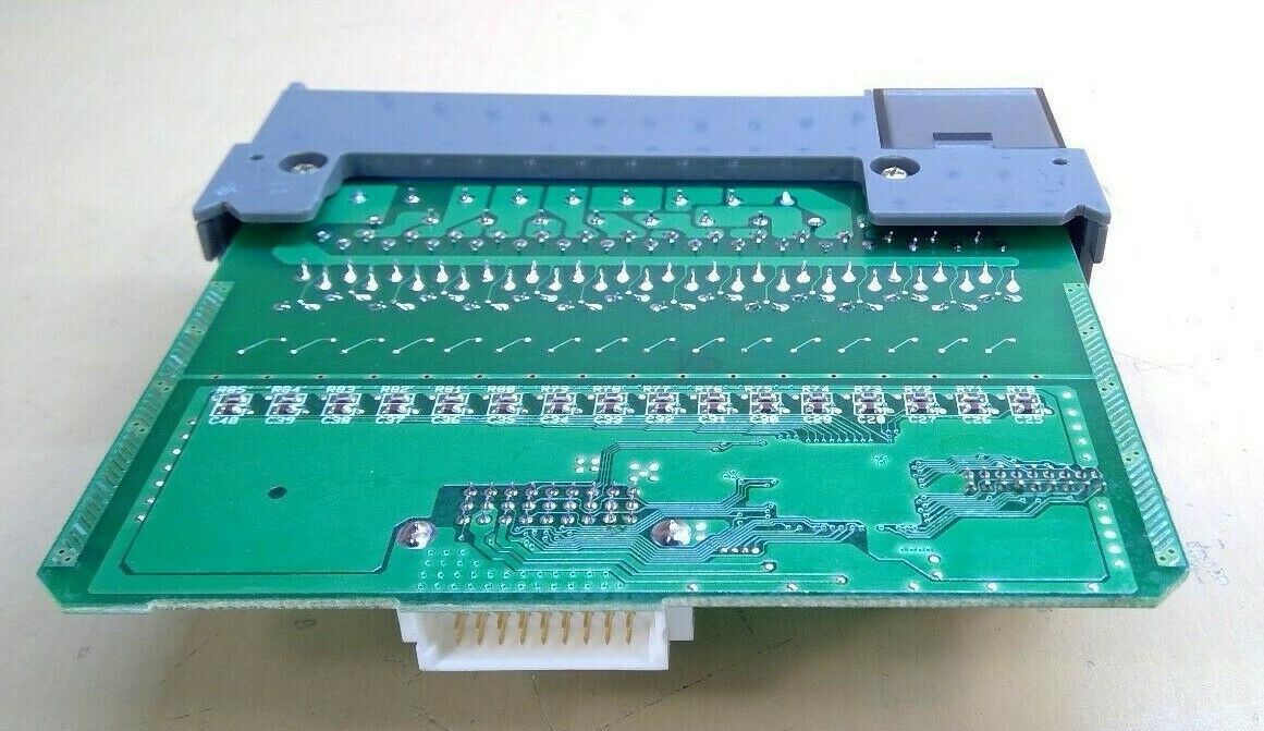 Allen-Bradley SLC500 1746-IV16 Series C Input Module 3D-16
