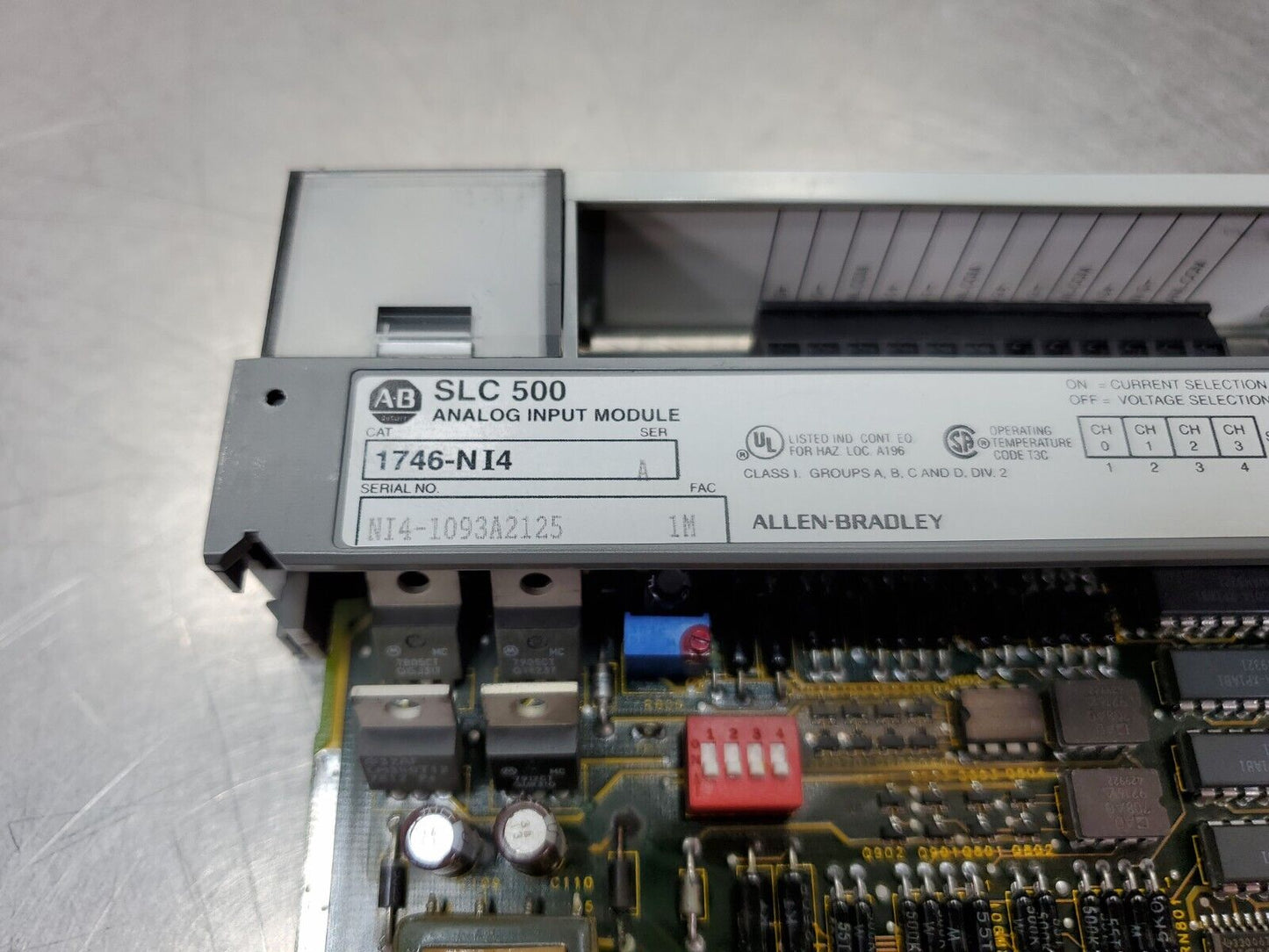 Allen-Bradley 1746-NI4 Ser. A SLC 500 Analog Input Module. 3D-14