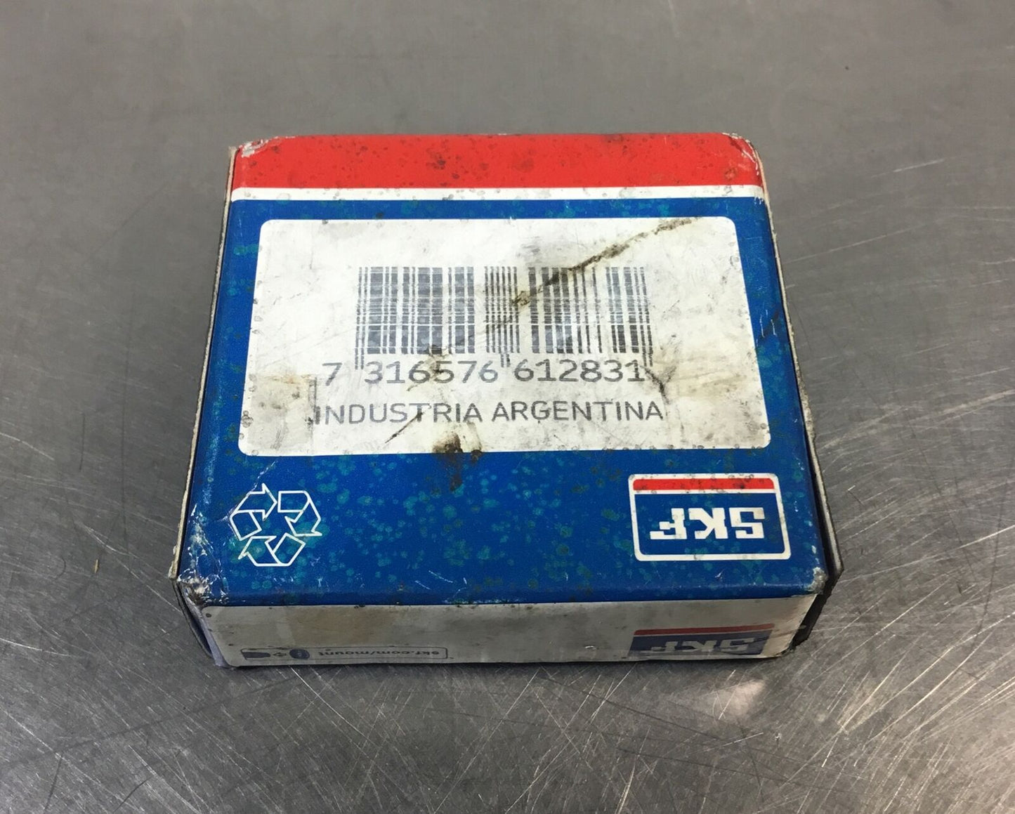 SKF EXPLORER 6206 2RSJEM 6D