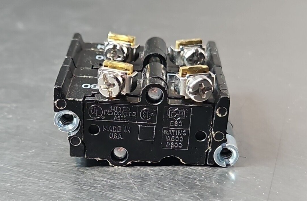 Cutler Hammer E30KLA3 Contact block. Loc4C21