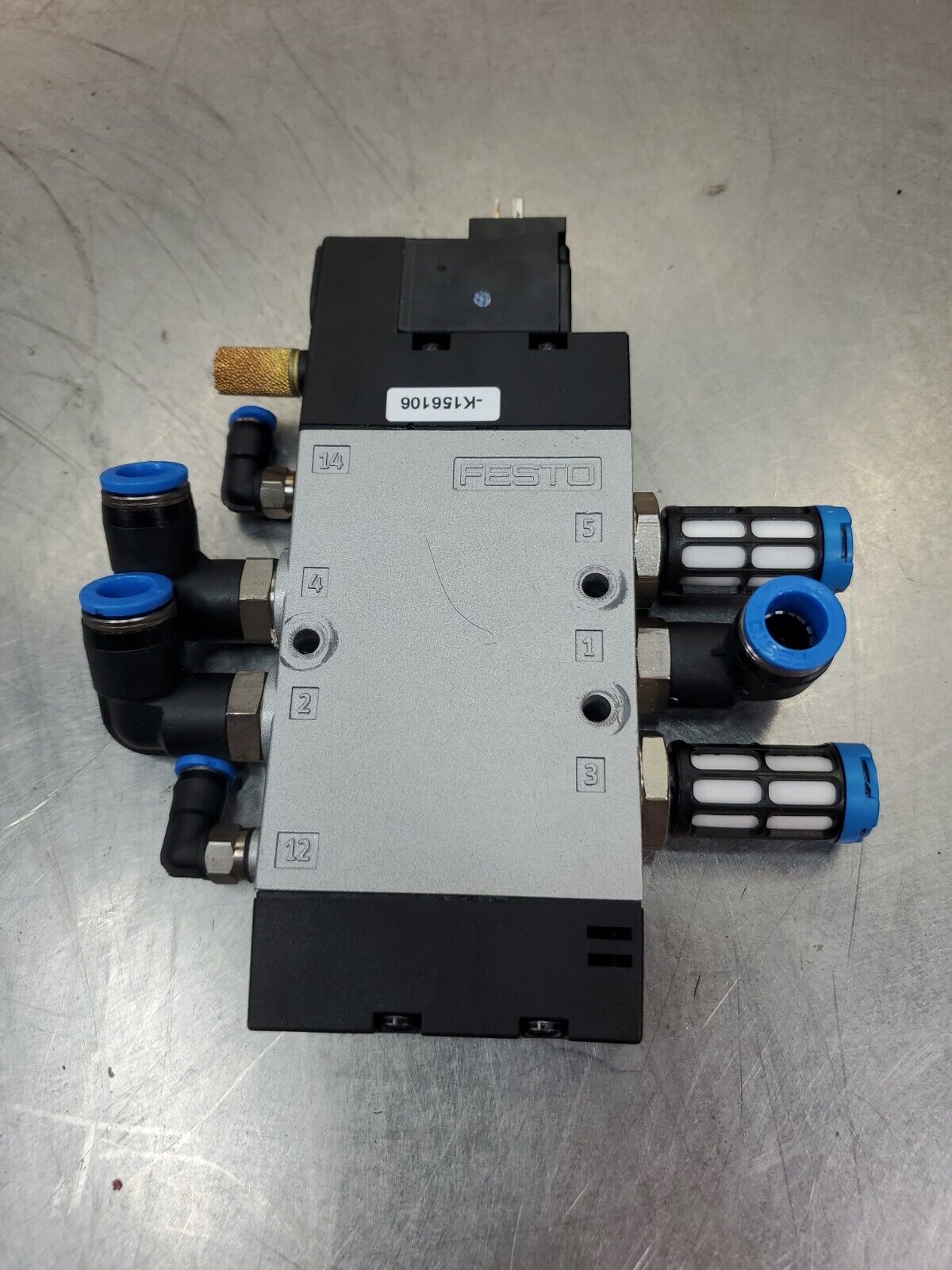 FESTO CPE18-M1H-5LS-1/4 163146 Solenoid Valve w/Festo U-1/8 2307 Filter. 4C-3