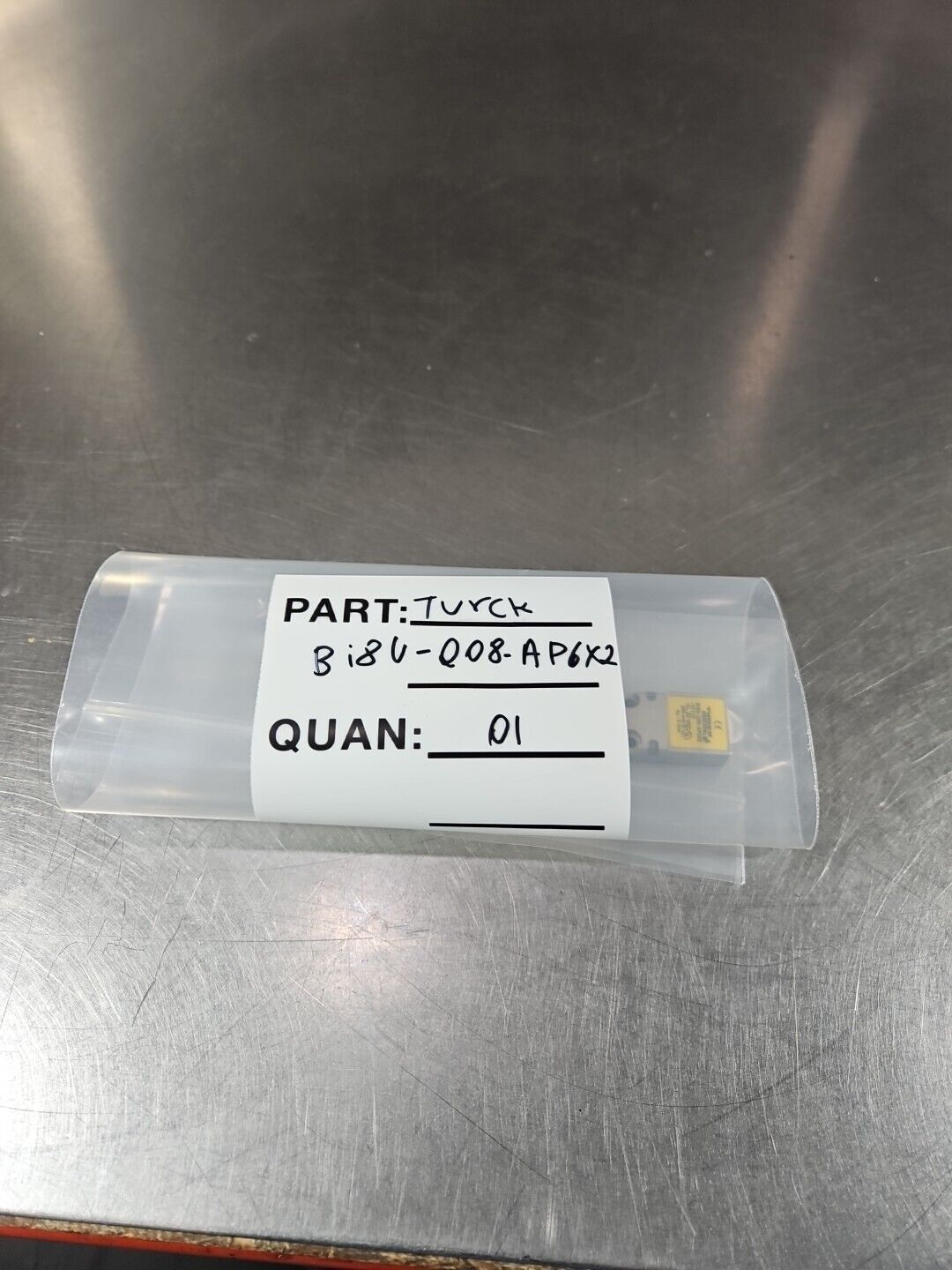 TURCK Bi8U-Q08-AP6X2 Proximity Switch Sensor. Loc5E-19