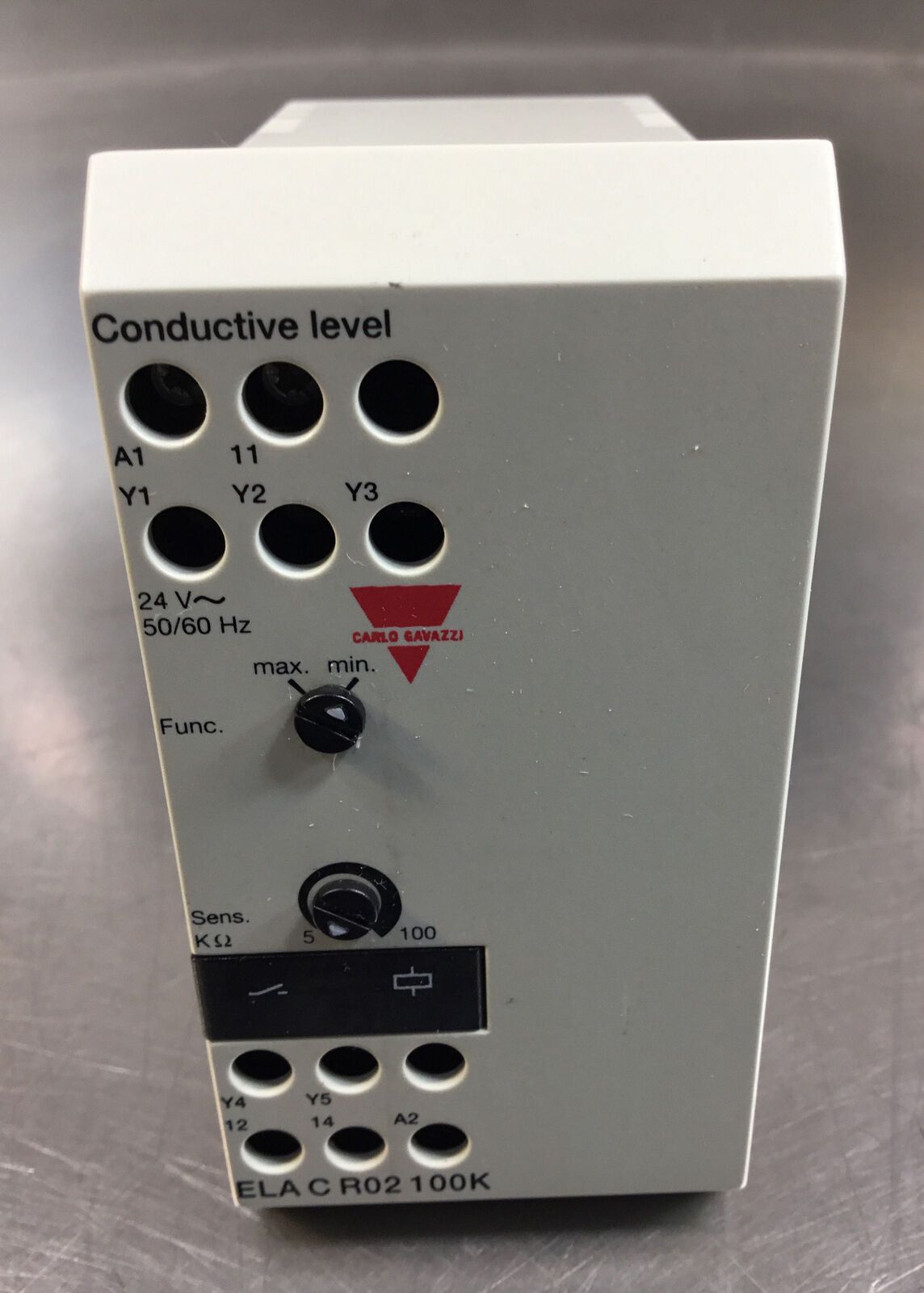 CARLO GAVAZZI ELACR02100K Level Control Relay Conductive 24VAC 4C