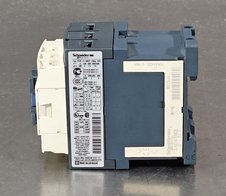 Schneider LC1D18BL Contactor. Loc4D-26