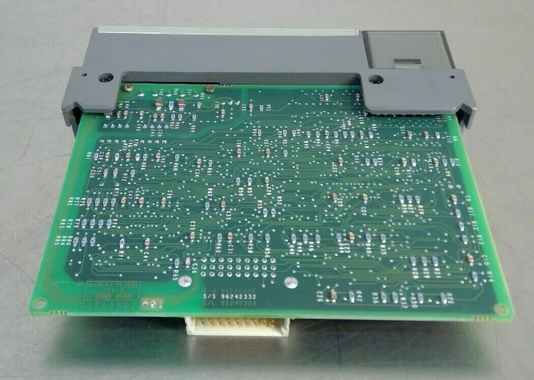 Allen-Bradley SLC 500 - 1747-SDN Series B DeviceNet Scanner Module 3D-15