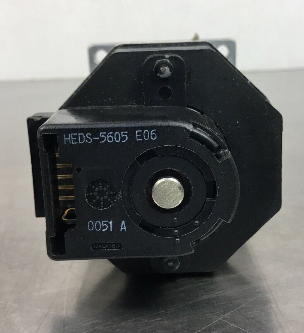 Pacific Scientific Powermax II M22NSXA-LDN-SS-02 Step Motor 1500RPM DC24V 1D