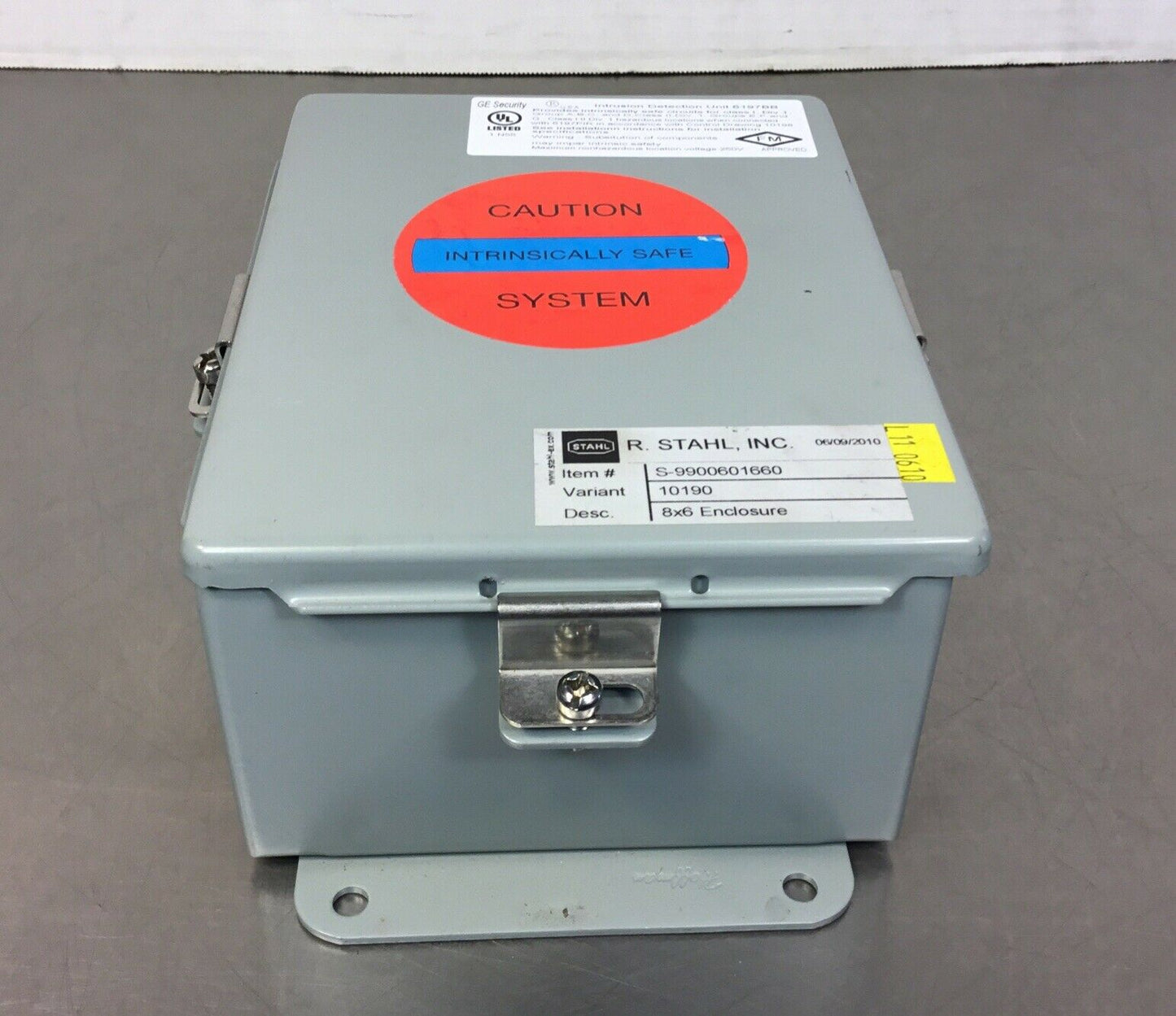 R. STAHL S-9900601660 INTRINSIC SAFETY SYSTEM IN HAMMOND ENCLOSURE MODULE. 5C