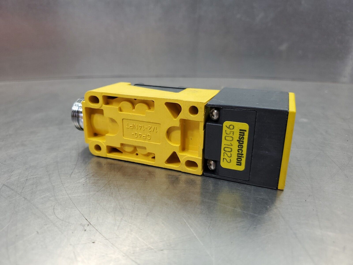 Turck Proximity Switch Sensor Ni20NF-CP40-VP4X2. 5E-14