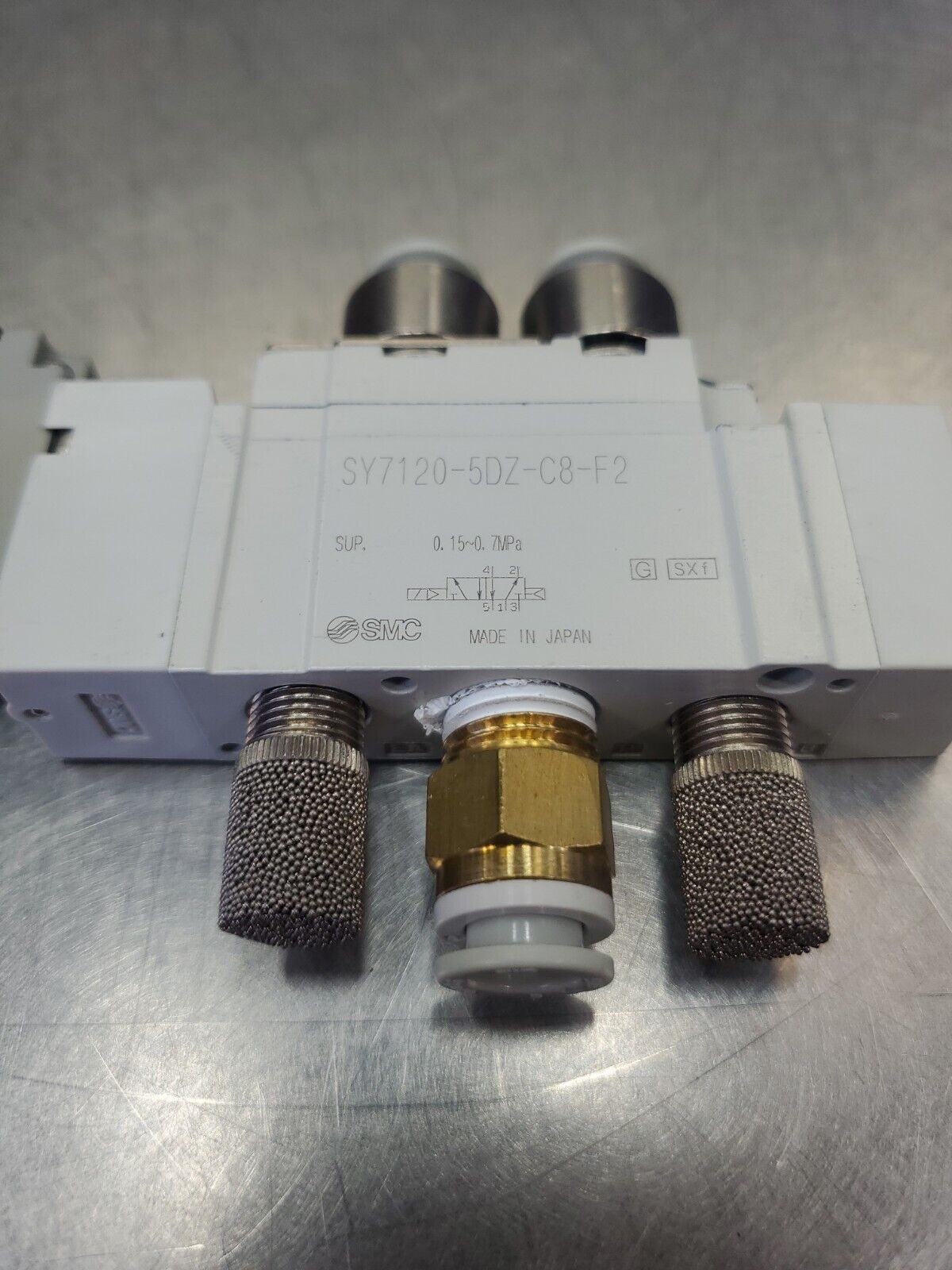 SMC SY7120-5DZ-C8-F2 (0.15~0.7MPa) Solenoid Valve. 6D-14