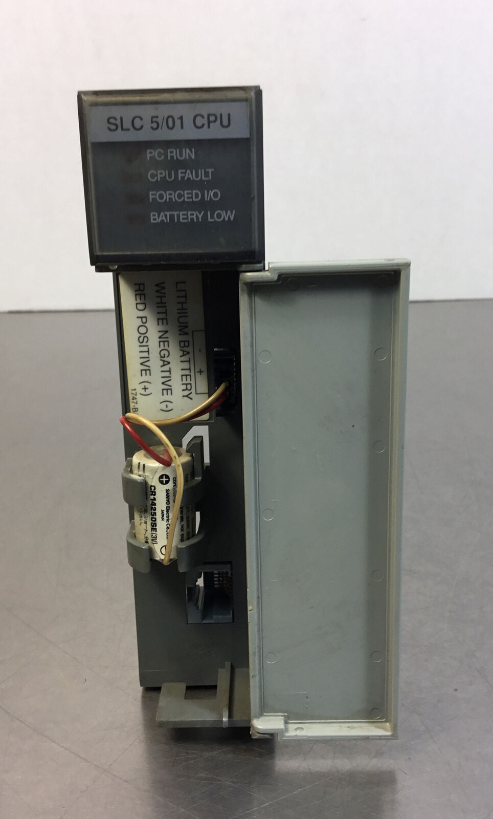 Allen Bradley 1747-L511 /B 5/01 Processor Unit SLC500 3D-14