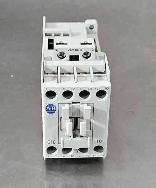Allen Bradley 100-C16D10 100C16D10 Contactor 32A 220 - 690V, 110/120. 4E-22