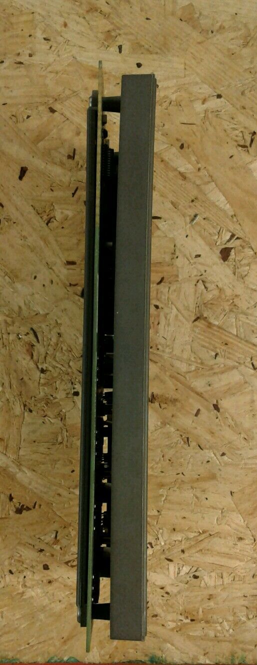 ALLEN-BRADLEY 1771-0FE1 SERIES B & SERIES A ANALOG OUTPUT MODULE AUC