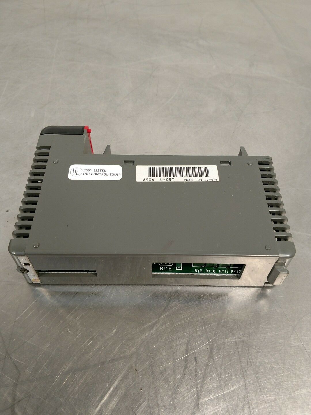 TEXAS INSTRUMENTS U-05T PLC OUTPUT MODULE No Cover Panel 3F