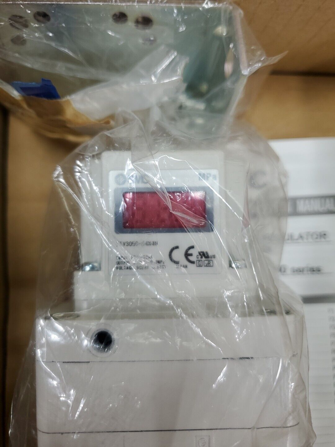 SMC ITV3050-04N4N4 MPa E/P REGULATOR. 6E-2