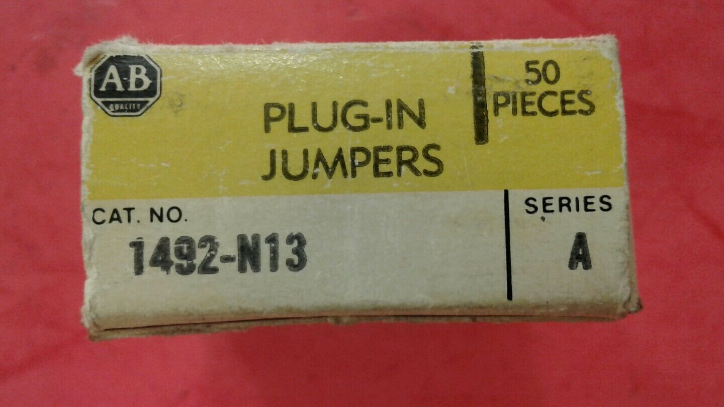 BOX OF 50 ALLEN BRADLEY 1492-N13 SIDE JUMPER PLUG IN TERMINAL BLOCK 4A