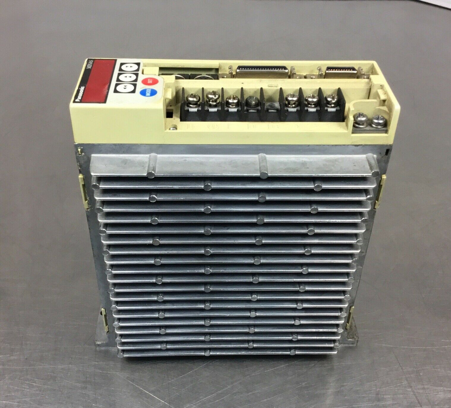 Panasonic MSS083A1XPA1 Position Drive Out: 750W 3Ph 4.3A 0-200Hz 116V~ 1B