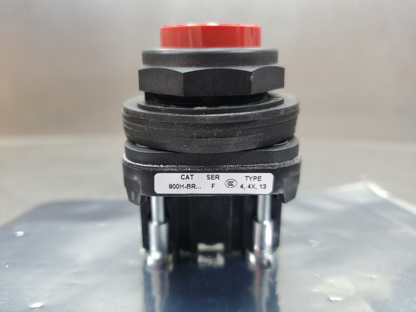 ALLEN BRADLEY 800H-BR SER. F RED EXTENDED HEAD PUSH BUTTON. 4A-2