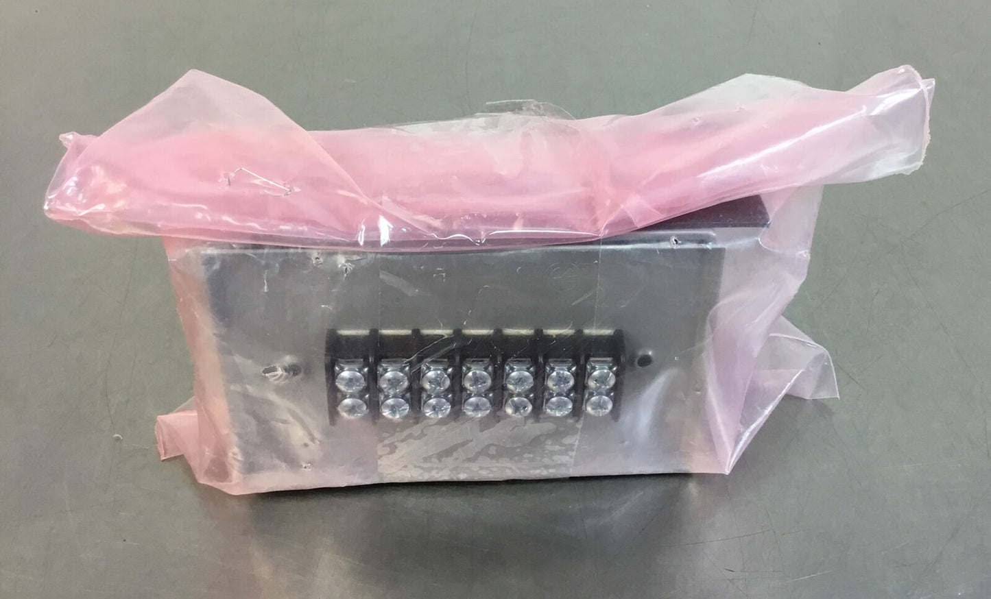 Hubbell-Bell 5320-0 Single Gang 3 1/2-Inch Outlets Weatherproof Box Elec. 4B