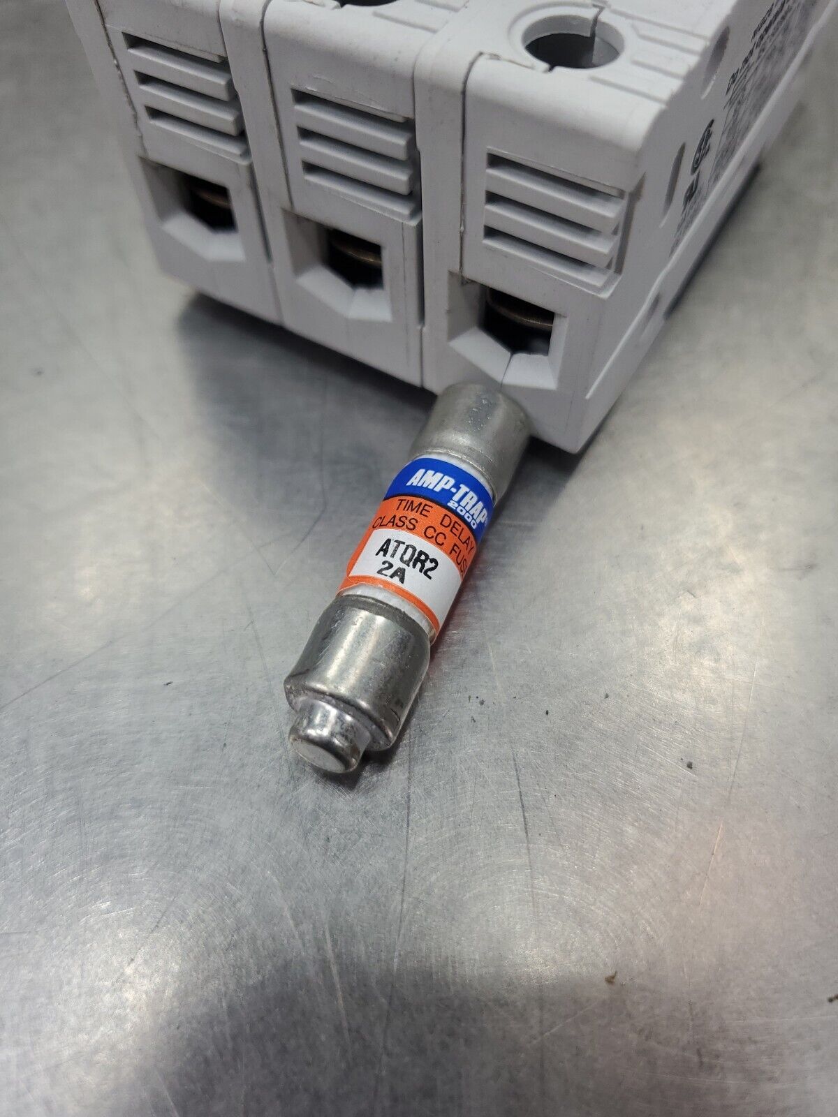 Wöhner AES 3x38 Fuse Holder w/3, 2A 690V Fuses. 4C-1