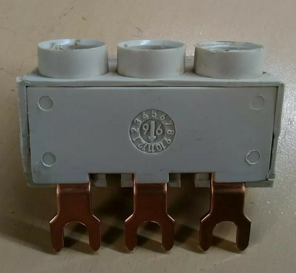 Siemens 3VU9135-1BB01 Line Side Feeder 3D-7