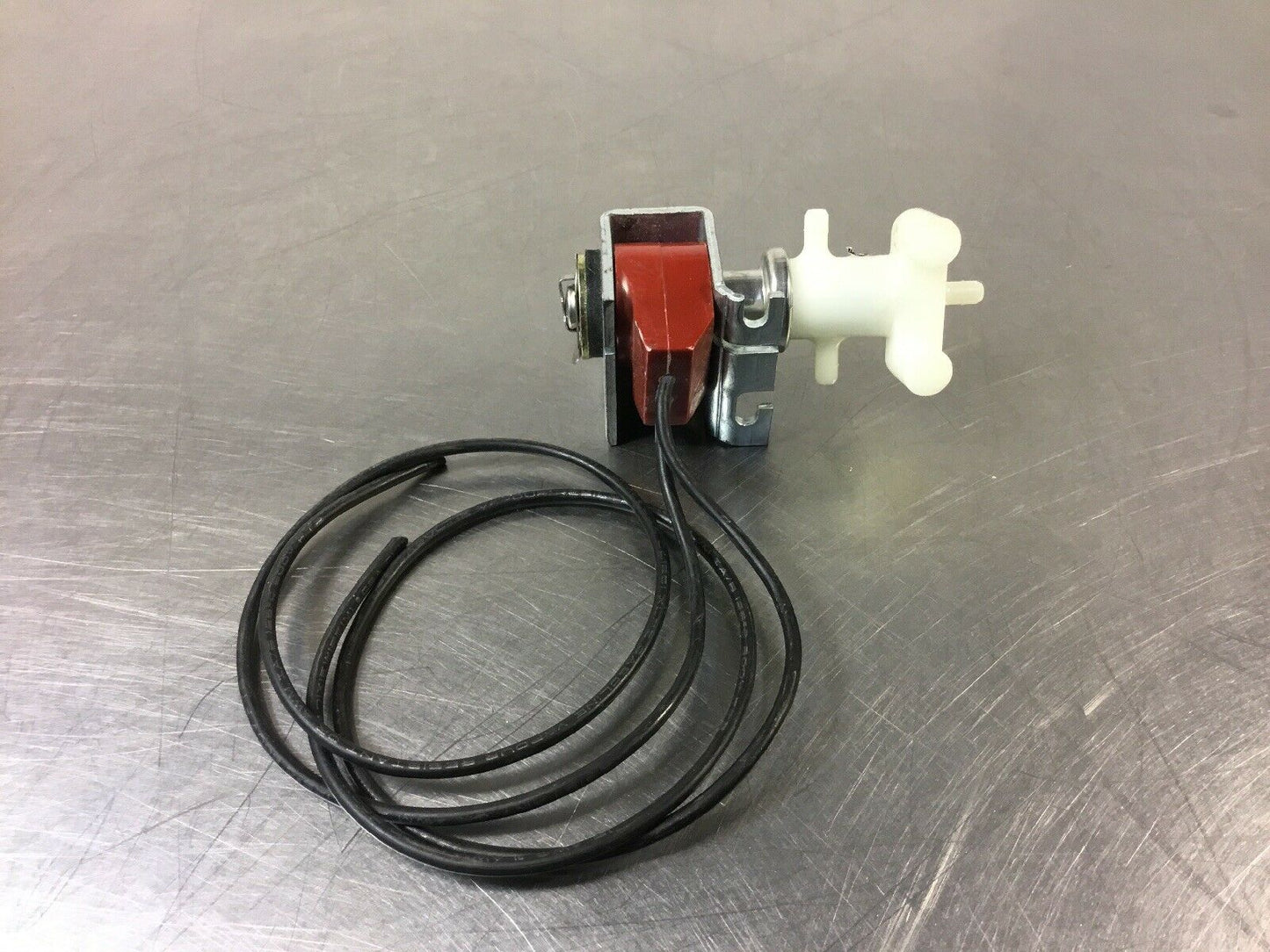 POWERS Electric / Pneumatic Air Valve 265-1008 120 VAC 5.7W 6D