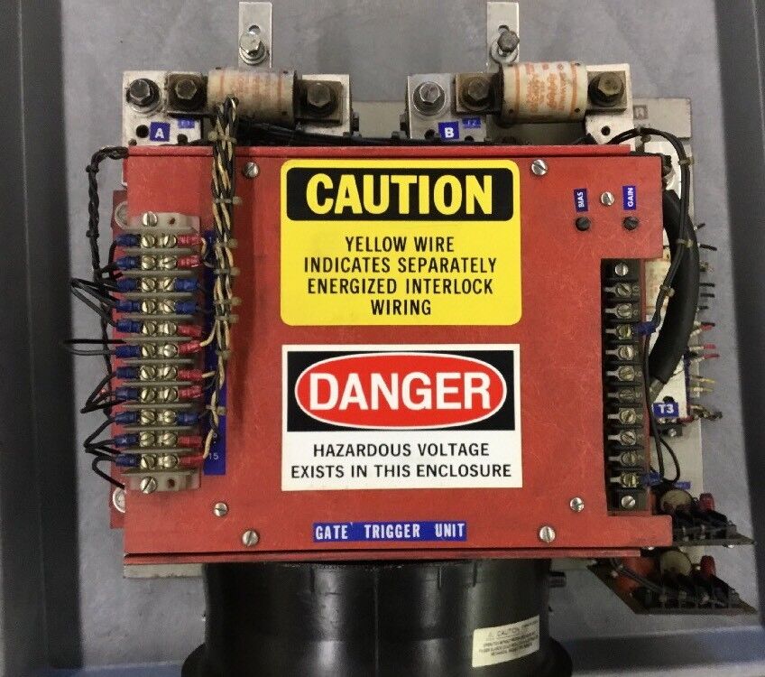 ROBICON 425 089 480V 3PH 300A SCR POWER CONTROLLER. 4A