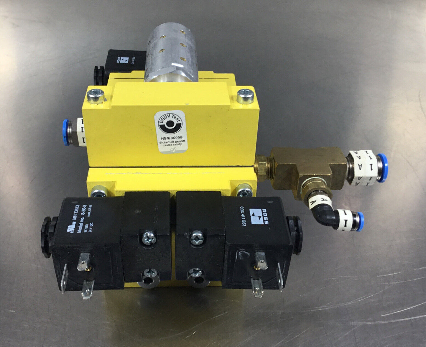 ROSS CONTROLS DM2ENA20A21 Valve & Base. 6E-8