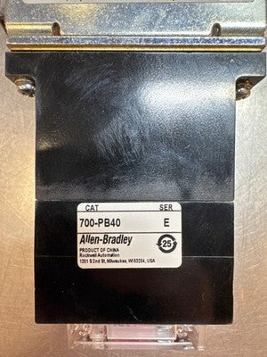 Allen-Bradley 700DC-P400Z1 DC Relay with 700-PB40