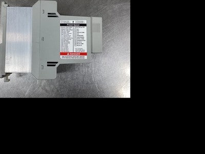 Allen-Bradley 160-BA01NPS1 VFD Drive 0.5HP 0.37kW 380-460V 1.2A