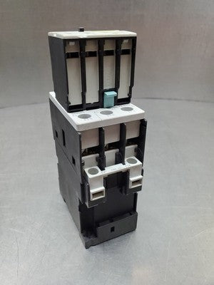 Siemens 3RT1026-1B..0 Contactor with Overload Relay, 25A, 400V, 50/60Hz