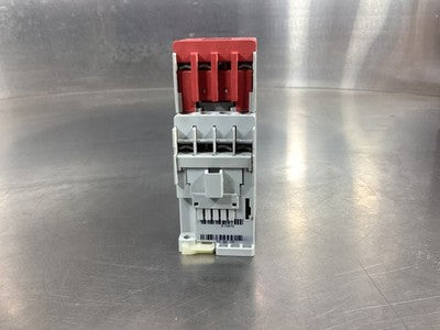 Allen-Bradley 700-CF310 Safety Contactor 690V 20A 700B-CF530DC