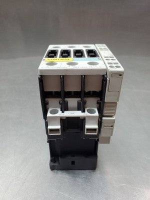 Siemens 3RT1026-1BB40 Contactor w/3RH1921-2EA02 Auxillary Contact