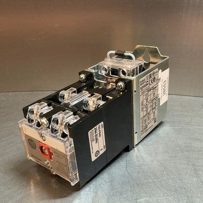 Allen-Bradley 700DC-P400Z1 DC Relay with 700-PB40