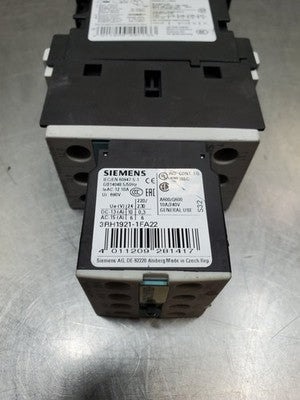Siemens 3RT1026-1B..0 Contactor with Overload Relay, 25A, 400V, 50/60Hz