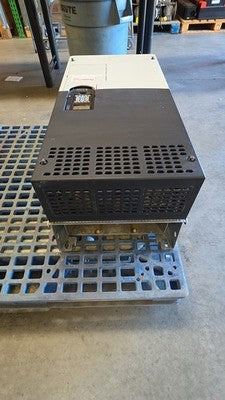 Allen-Bradley 20F1AND361AN0NNNNN VFD Drive 300HP 61841 460V AC 3-Phase