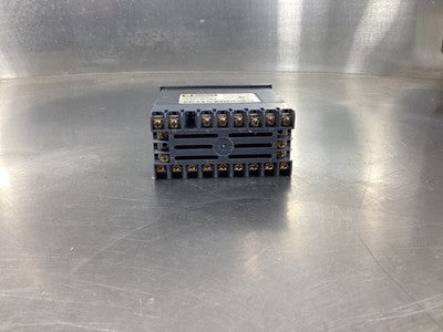 Dynisco 1490 Temperature Controller 100-240VAC 50/60Hz