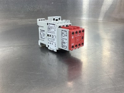 Allen-Bradley 100-C16E*10 Safety Relay Contactor 24V DC