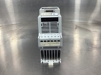 Allen-Bradley 160-BA01NPS1 VFD Drive 0.5HP 0.37kW 380-460V 1.2A