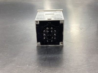 Omron H3CR-F8-300 Timer Relay 1.2s-300h 50/60Hz