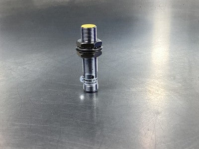 Turck BI 4-M12-AP6X-H1141 Proximity Sensor M12 4mm