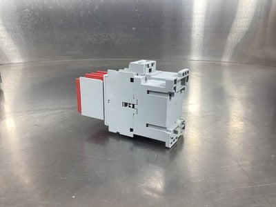 Allen-Bradley 100-C16E*10 Safety Relay Contactor 24V DC