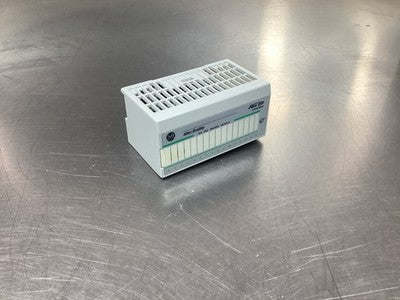 Allen-Bradley 1794-OB16 PLC Output Module 24VDC 16pt 92423471