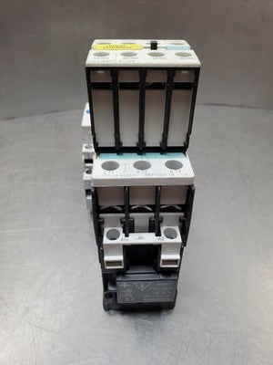 Siemens 3RV1021-0KA10 SIRIUS Motor Starter Assembly, 690V