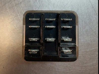 Potter &amp; Brumfield KU-4699 Relay 120V 10A 600434-6 50/60Hz