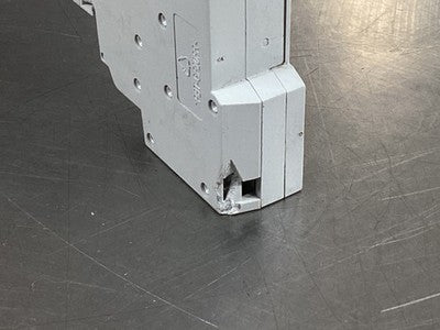 Siemens 3RV1921-1M Timing Relay 690V 6ES947-5-1 50Hz