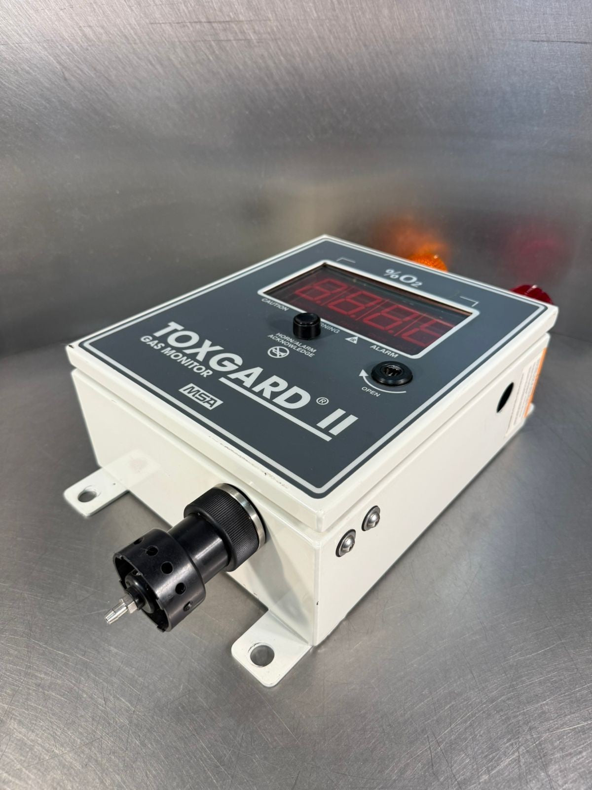 Msa Toxgard-II Gas Monit. A-TOX-14-SM-0-2-1-B-0-0-0-1-0-0-0-C 40w.     ( 12.5.3)