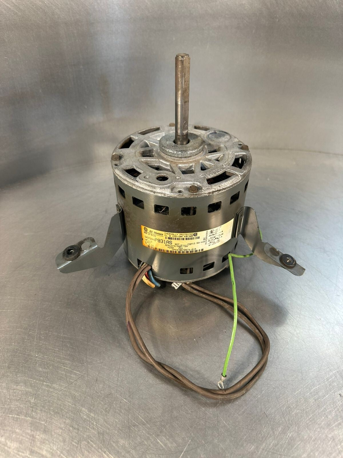 Ge 5KCP39MGP831AS 1/2 HP, 277V, 1 PH, 1075/900/750 RPM             (11.6.1)