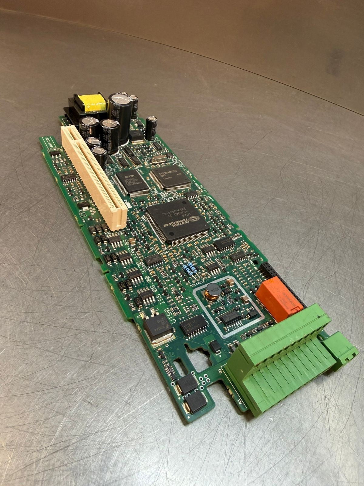UT90 ISS 09.00 Circuit Board    3130-1262-09              (1.3.4)